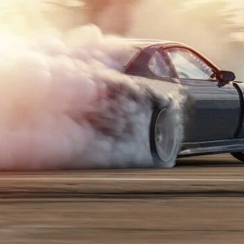 Hardere aanpak straatracers