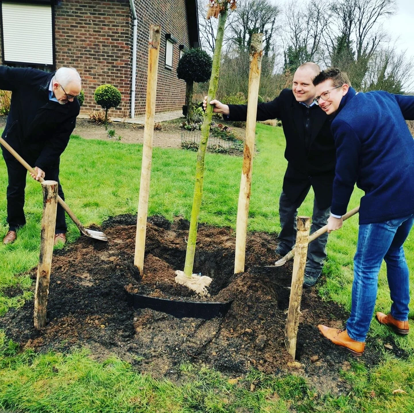Eerste klimaatbomen 2020 aangeplant