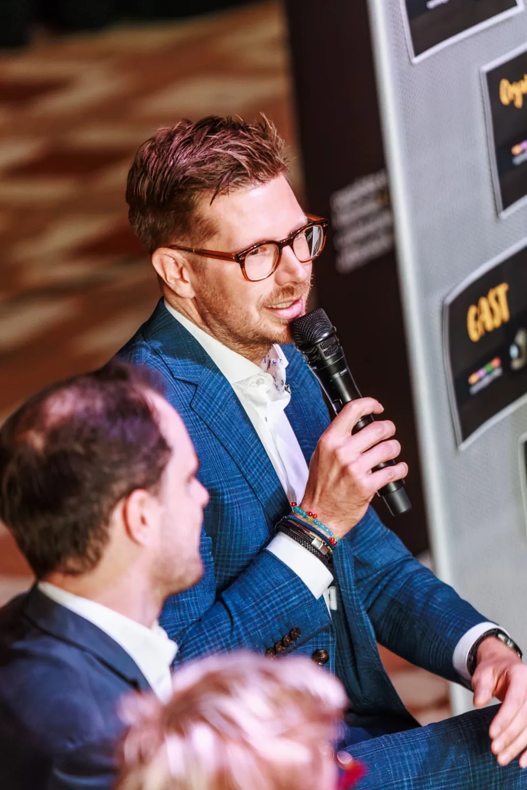 Burgemeester Thomas Vints aan het woord tijdens connect@be-MINE